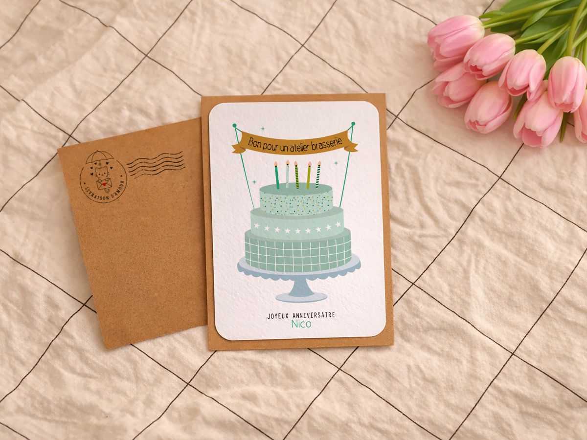 Gâteau d'anniversaire bleu