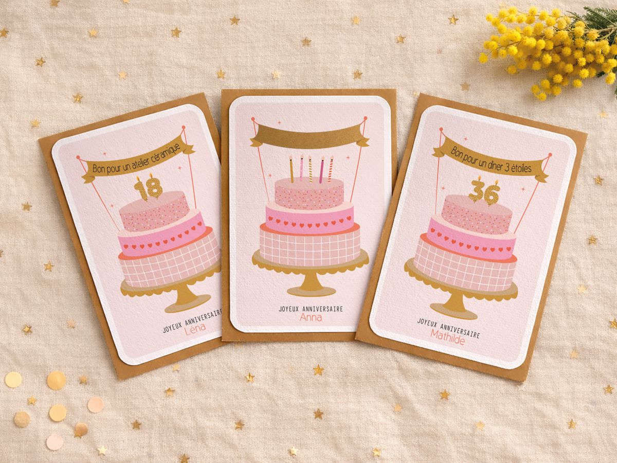 Gâteau d'anniversaire rose