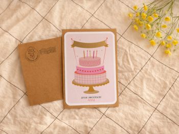 Gâteau d'anniversaire rose
